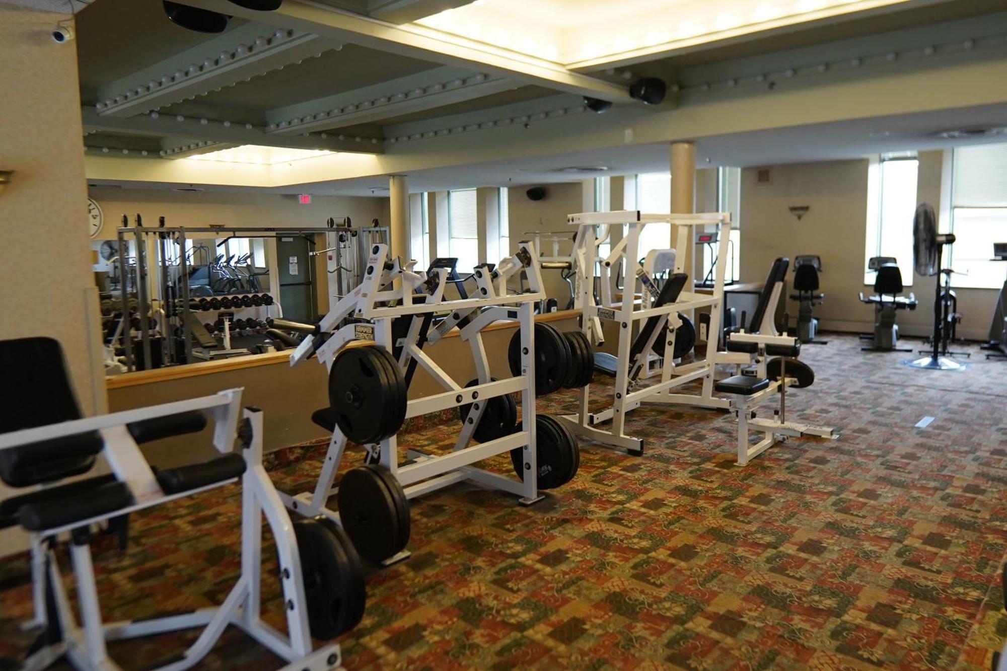 ת'אנדר ביי Prince Arthur Waterfront Hotel & Suites מראה חיצוני תמונה